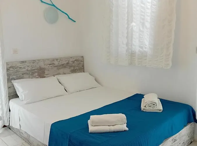 La Mira House