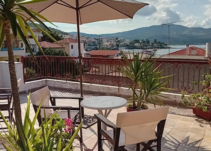 شقة فندقية La Mira House 3*