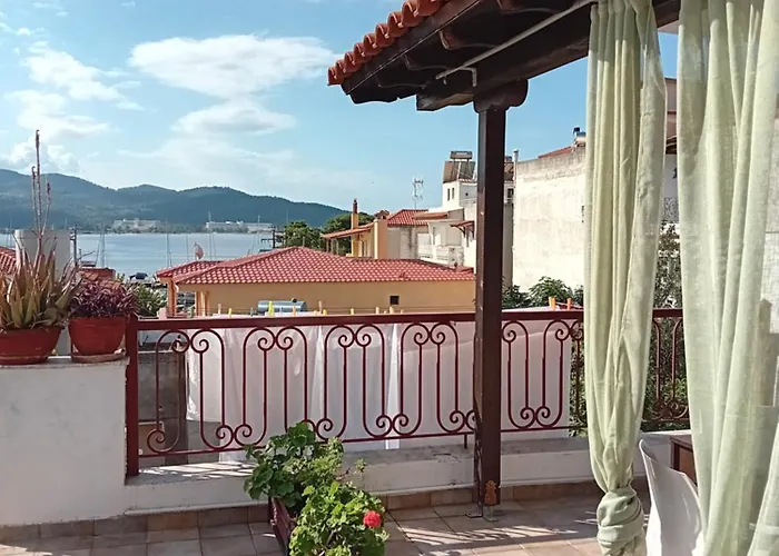 La Mira House