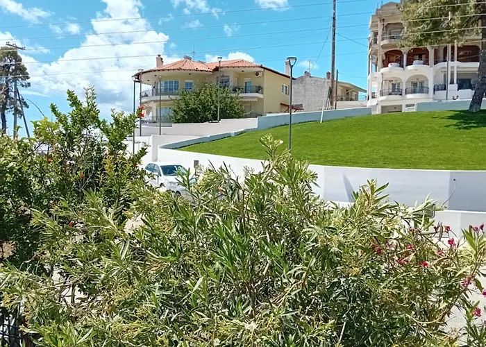La Mira House 3* نيوس مارماراس