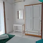La Mira House Neos Marmaras
