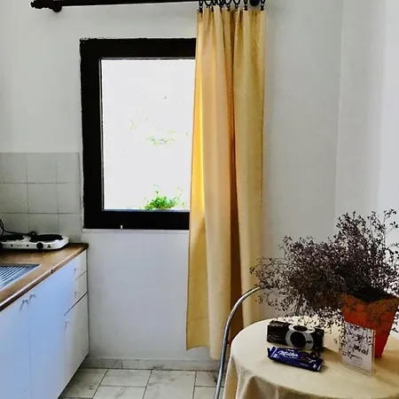 La Mira House 아파트호텔 네오스마르마라스
