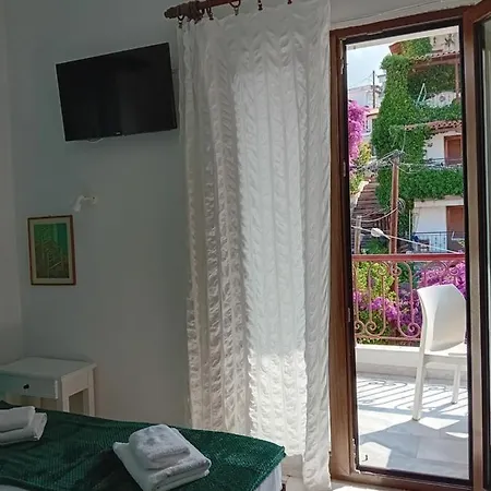 La Mira House