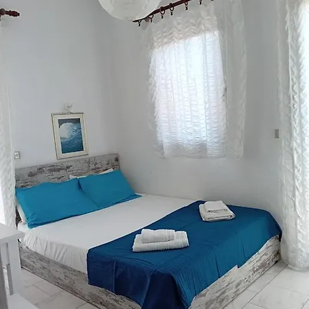 La Mira House Aparthotel