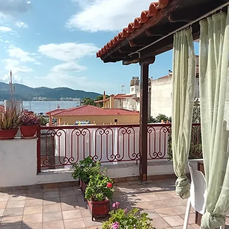 La Mira House