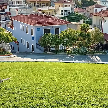 La Mira House Aparthotel Neos Marmaras