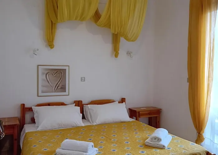 La Mira House Apartahotel Neos Marmaras